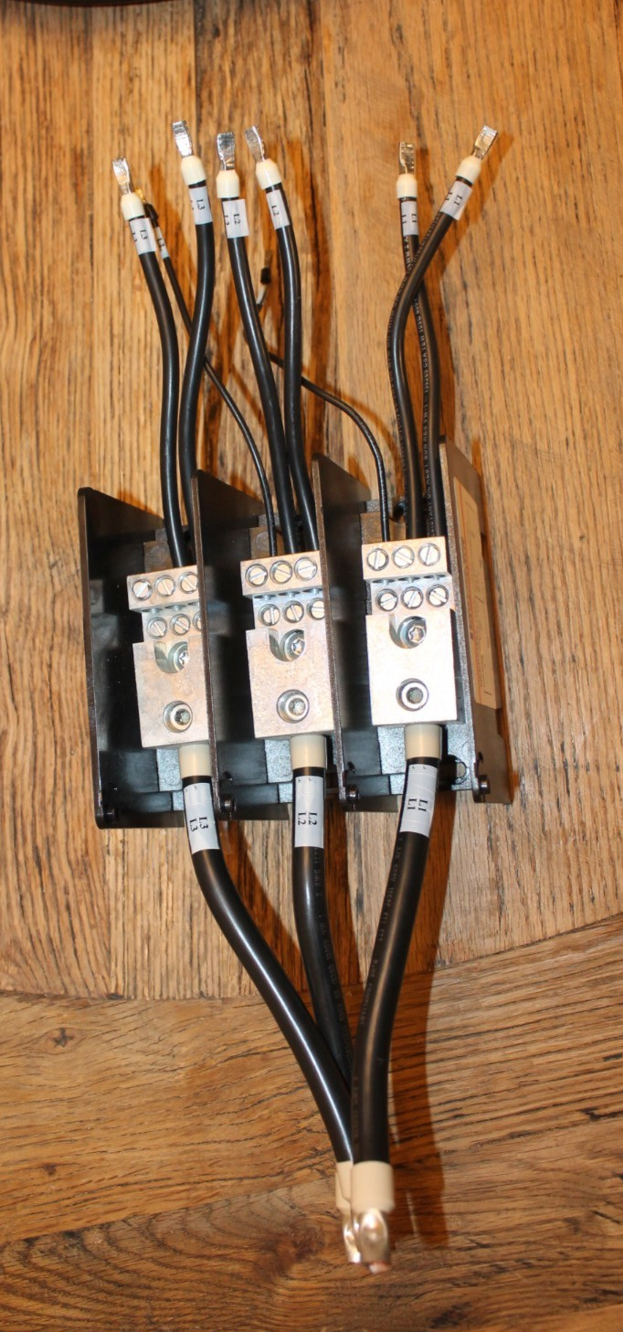 Mersen Mpdb67563 Power Distribution Block, Open, 3 Pole, 175 A Copper, 1, NEW