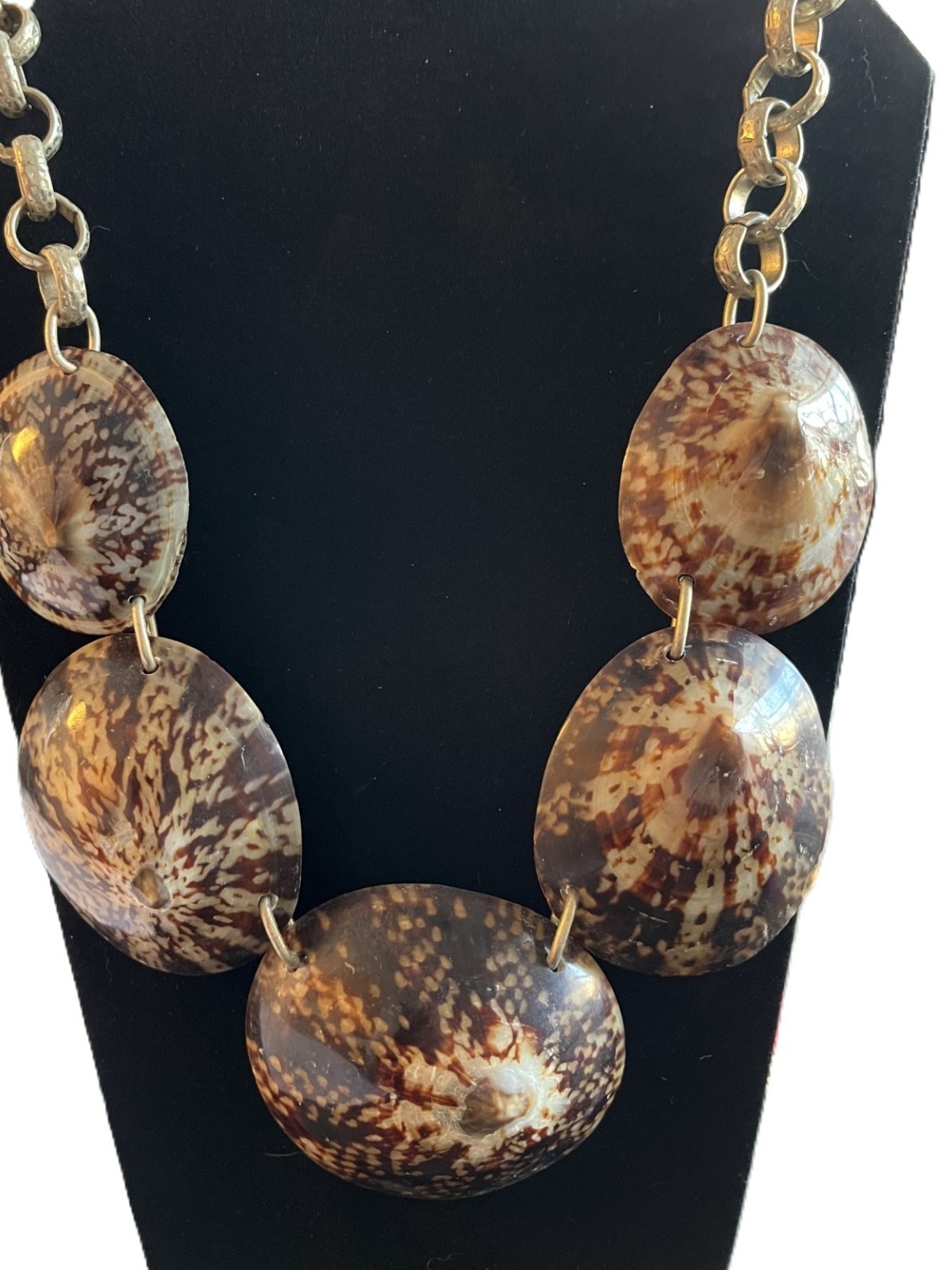Chicos natural Limpet Shell necklace with gold chain Vintage & rare find