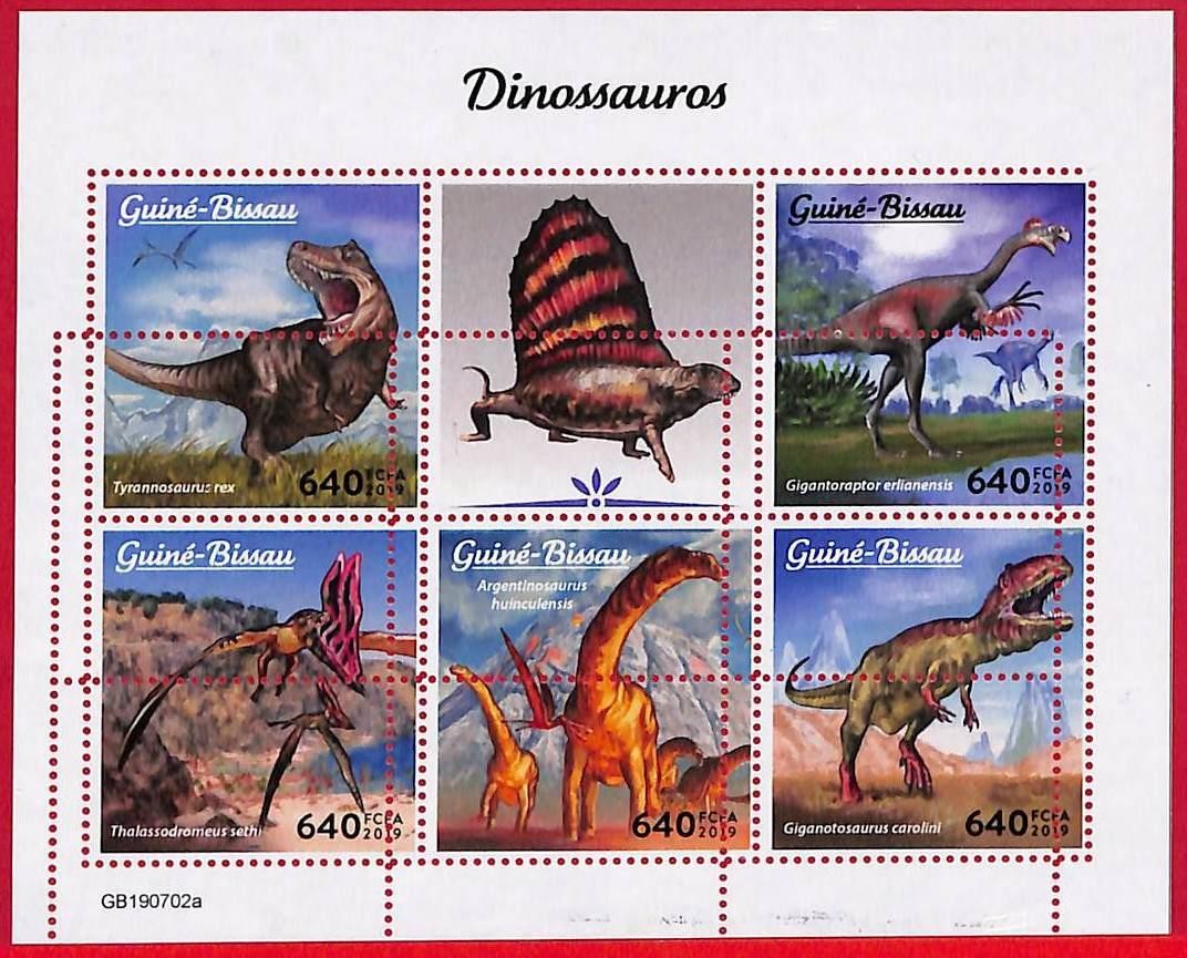 A5273 - GUINE-BISSAU - ERROR MISPERF Stamp Sheet - 2019 - Dinosaurs