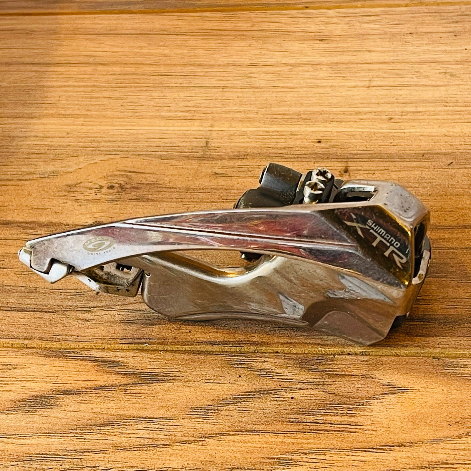 Shimano XTR FD-M952 Front Derailleur 31.8 Top  Pull Low Clamp Top Swing