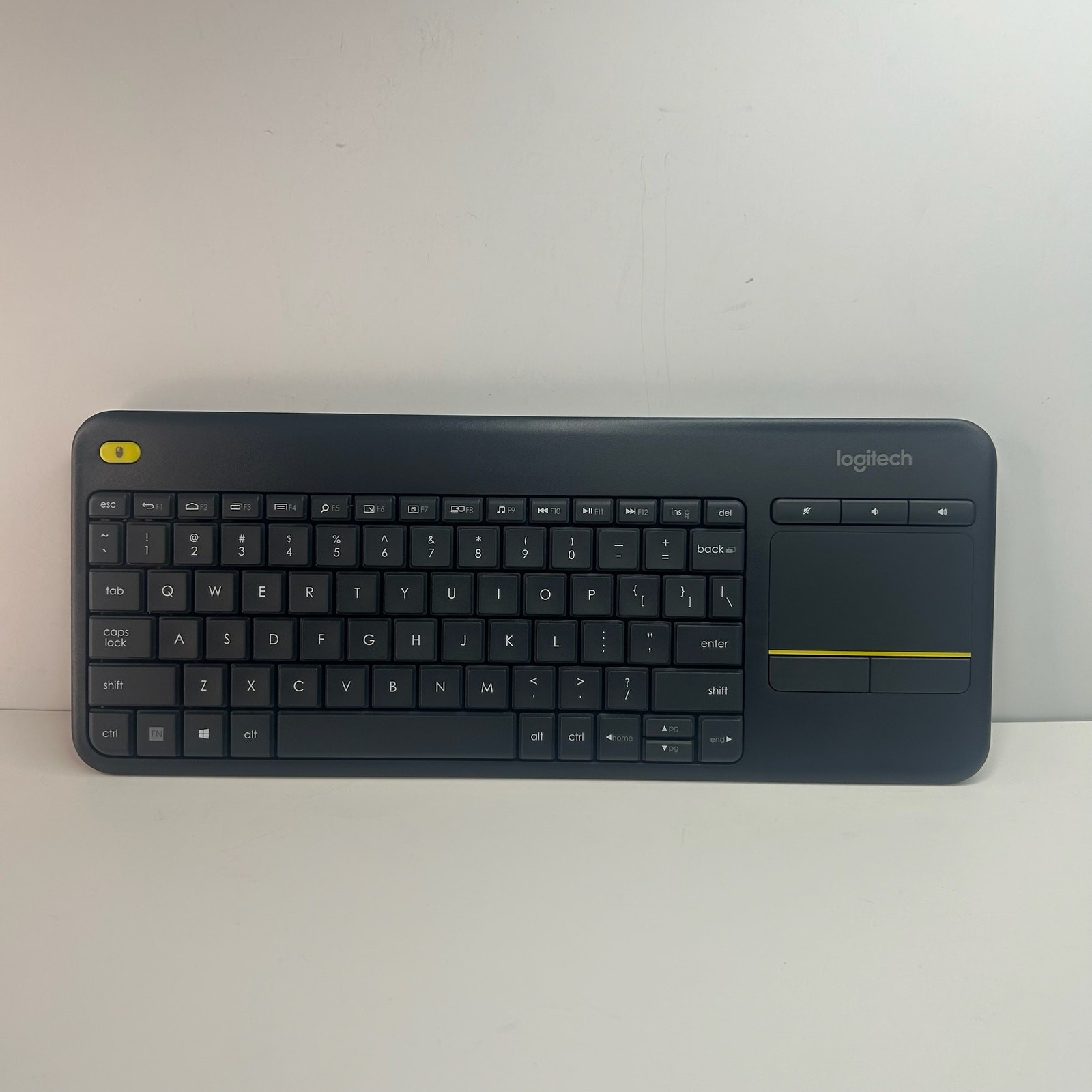 LOGITECH K400+ Wireless Keyboard and Trackpad Y-R0055 No Dongle Black