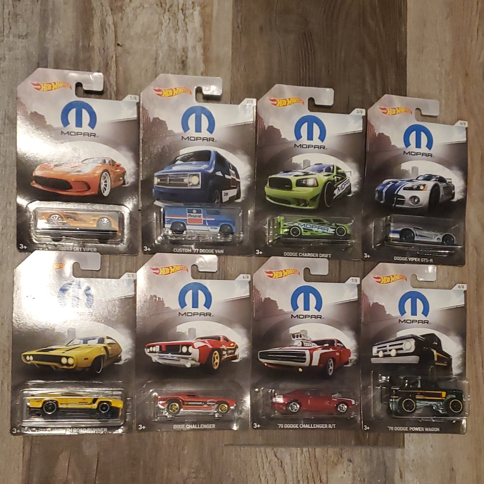 Hot Wheels Mopar Diecast Car Lot 8 Cars 2013 SRT Viper, Dodge Van, Charger
