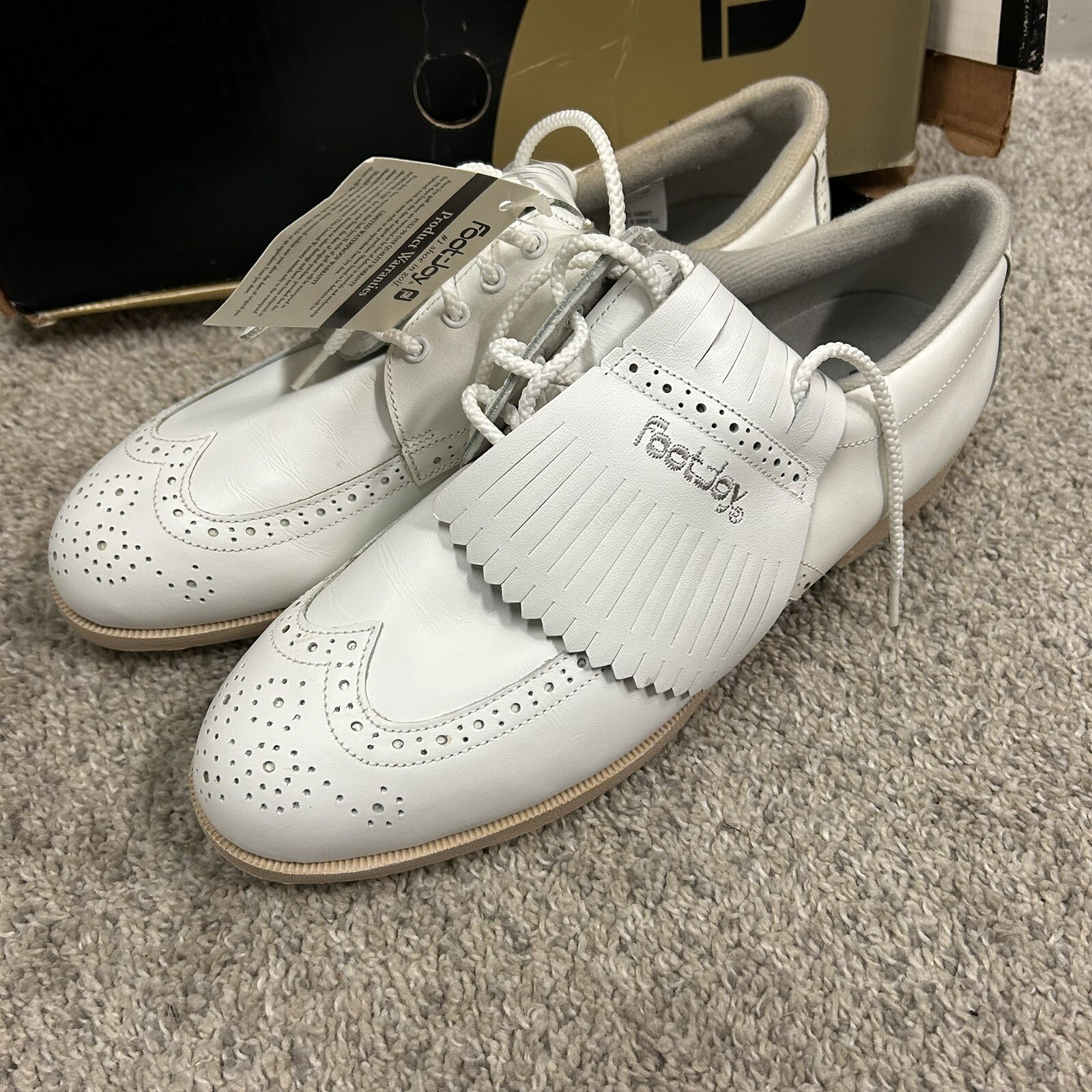 Footjoy Soft Joys II Womens 9.5 M Metal Golf Shoes Spikes White New With Defects