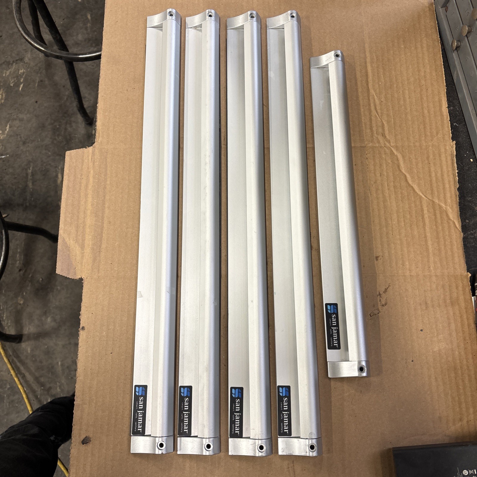 (LOT OF 4) SAN JAMAR TICKET CHECK BILL HOLDER 24 Inch 18 Inch