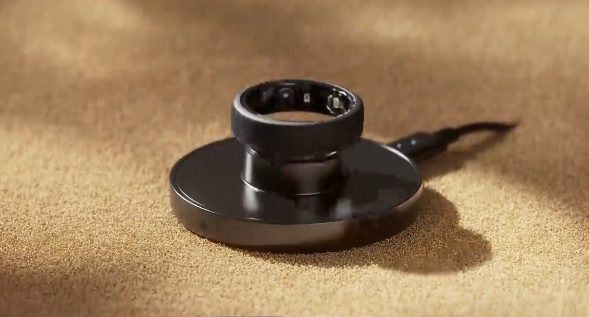 Charger for Oura Ring Gen3 Size 11,  used charger and USB-C cable. Used, NO RING