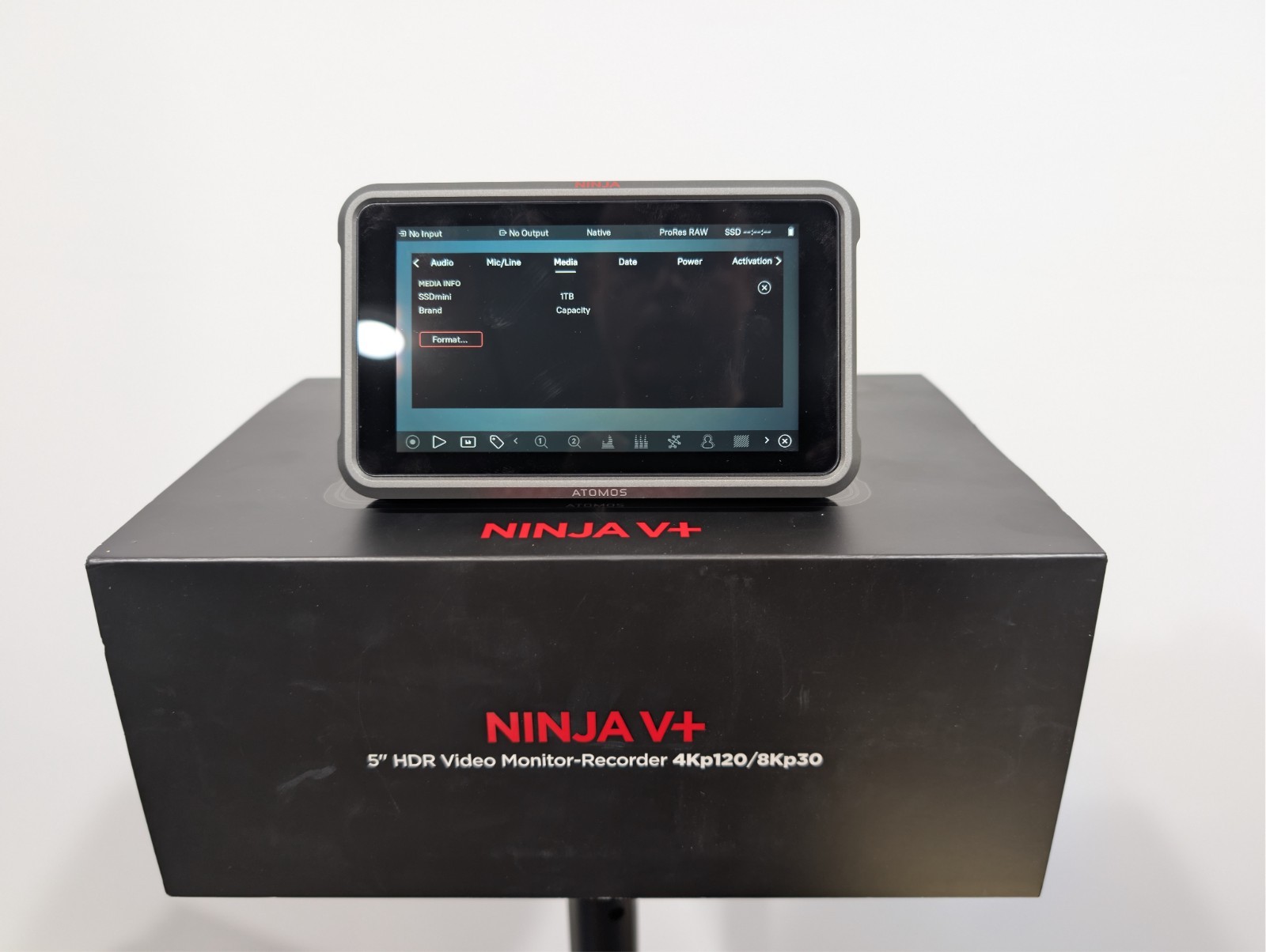 Atomos Ninja V+ Plus 5.2" 8K HDMI H.265 Raw Recording Monitor w/ 1TB SSD