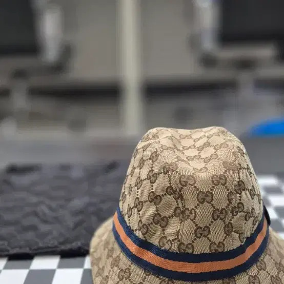 Gucci GG Pattern Bucket Hat M (Lightly Used)