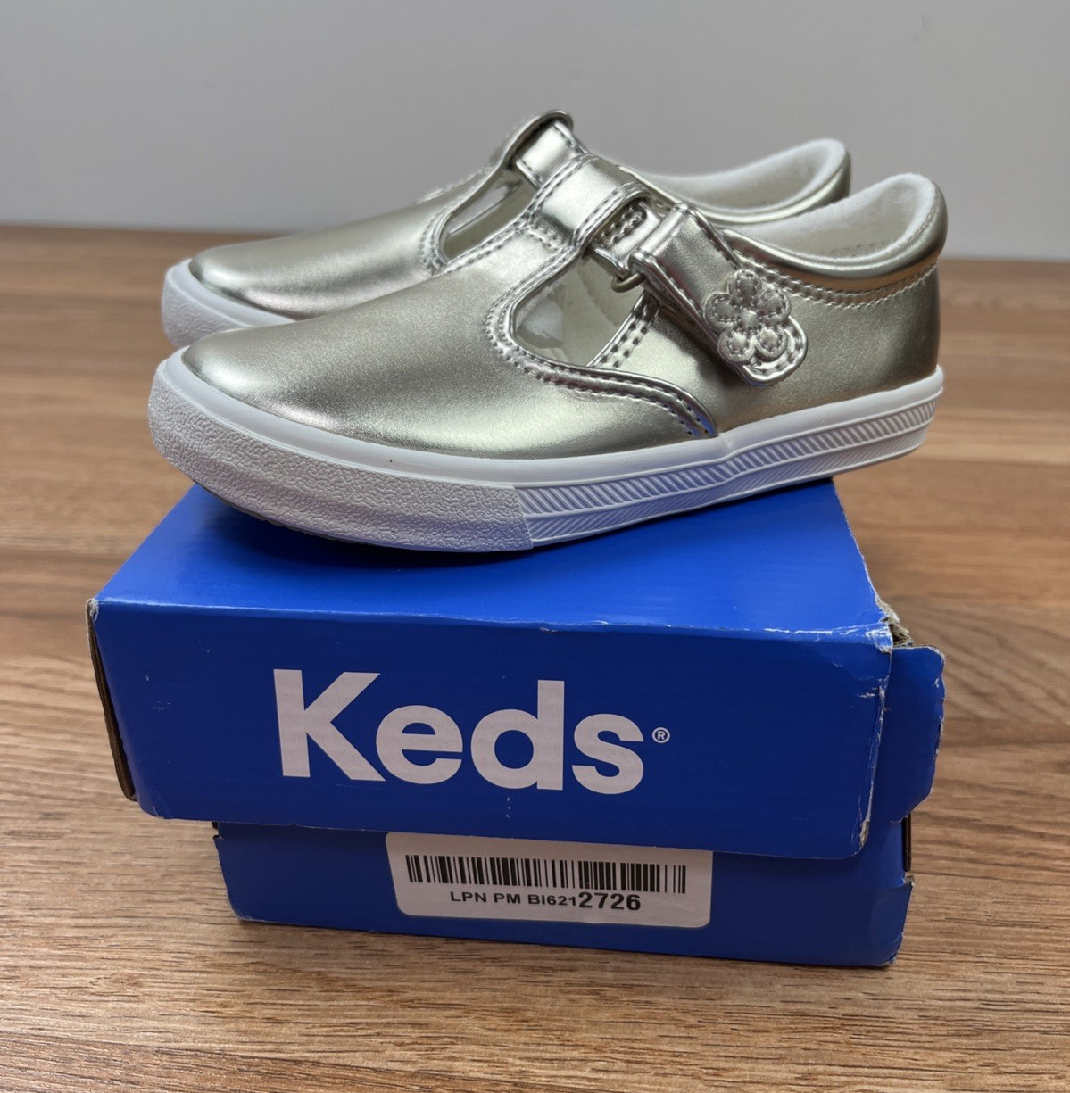 Keds Daphne Champagne Metal Toddler Girls Mary Jane Sneakers Size 9.5 NEW