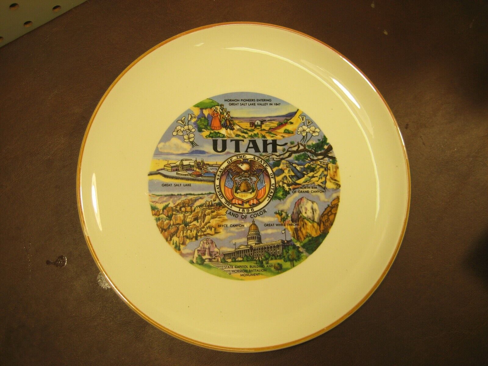 Utah State Capitol & Landmarks Souvenir Collector Plate