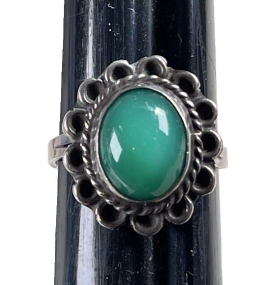 Vintage Taxco Mexico sterling siver green onyx ring size 4