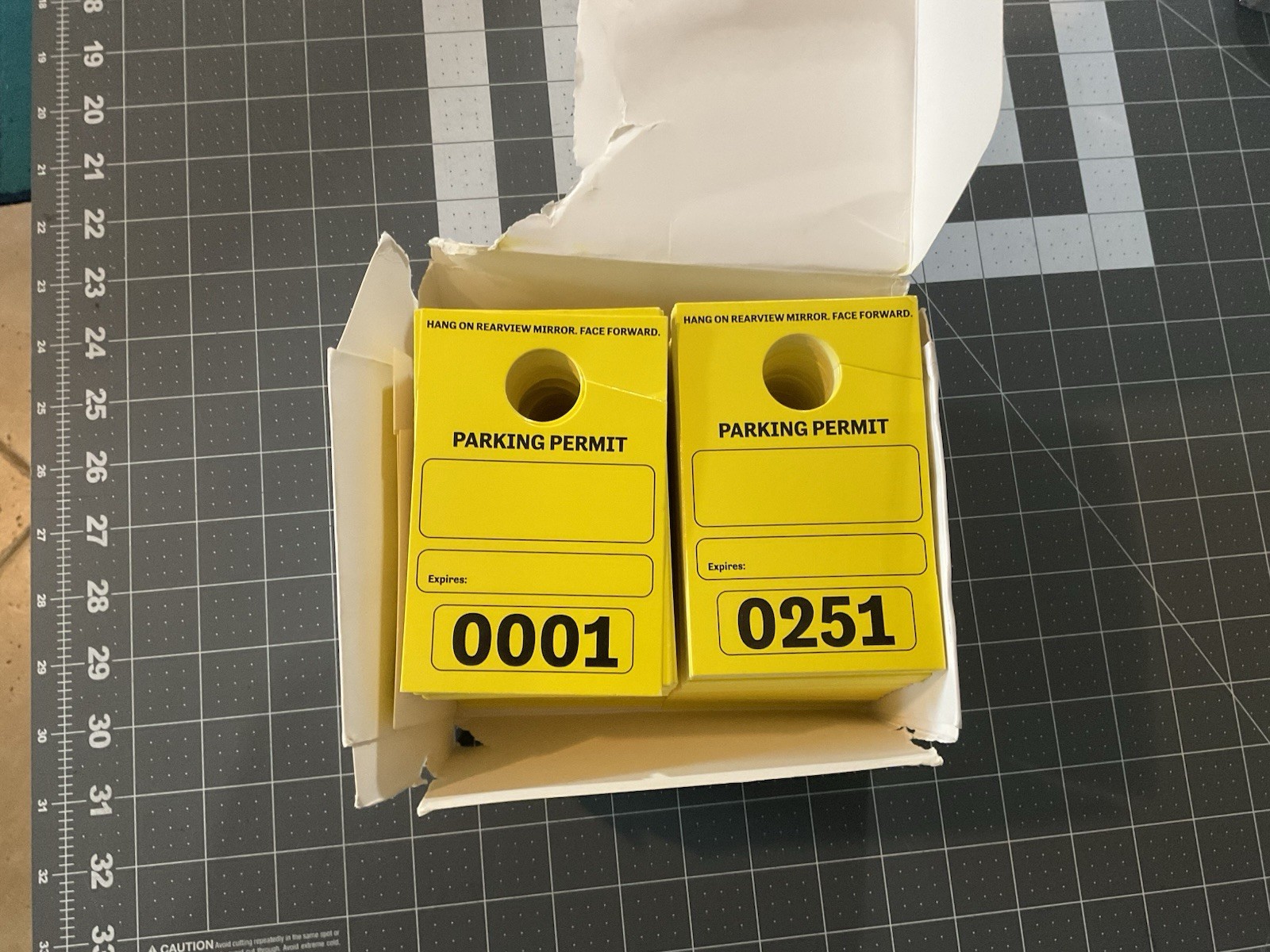 497-Pack Parking Hang Tags, Numbered Parking Passes Cars, 3.15 x 4.75", Juvale