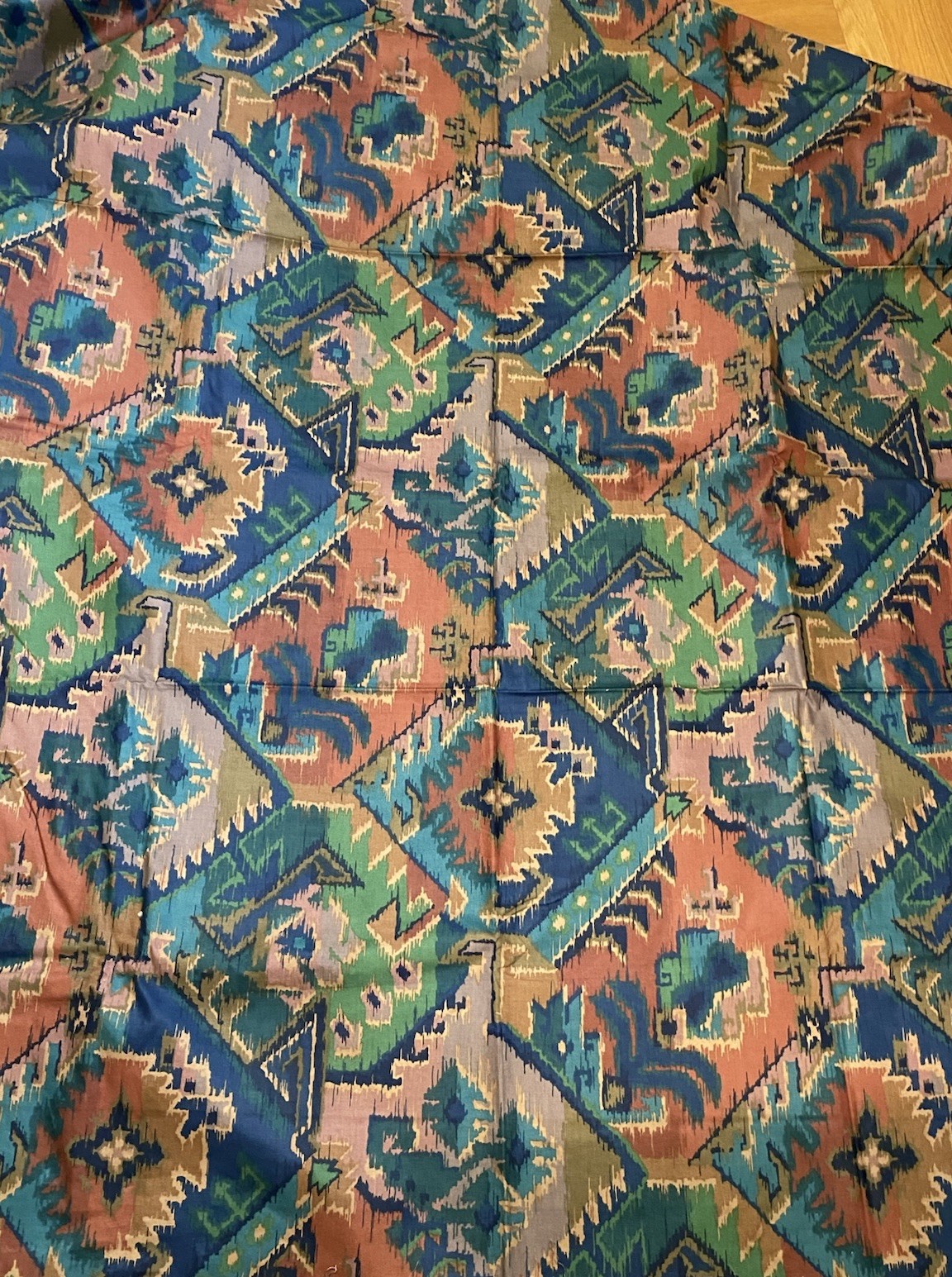 Vtg 1986 INTERIOR FABRIC DESIGN IKAT Print Cotton Chintz Fabric 3 Yds X 55"