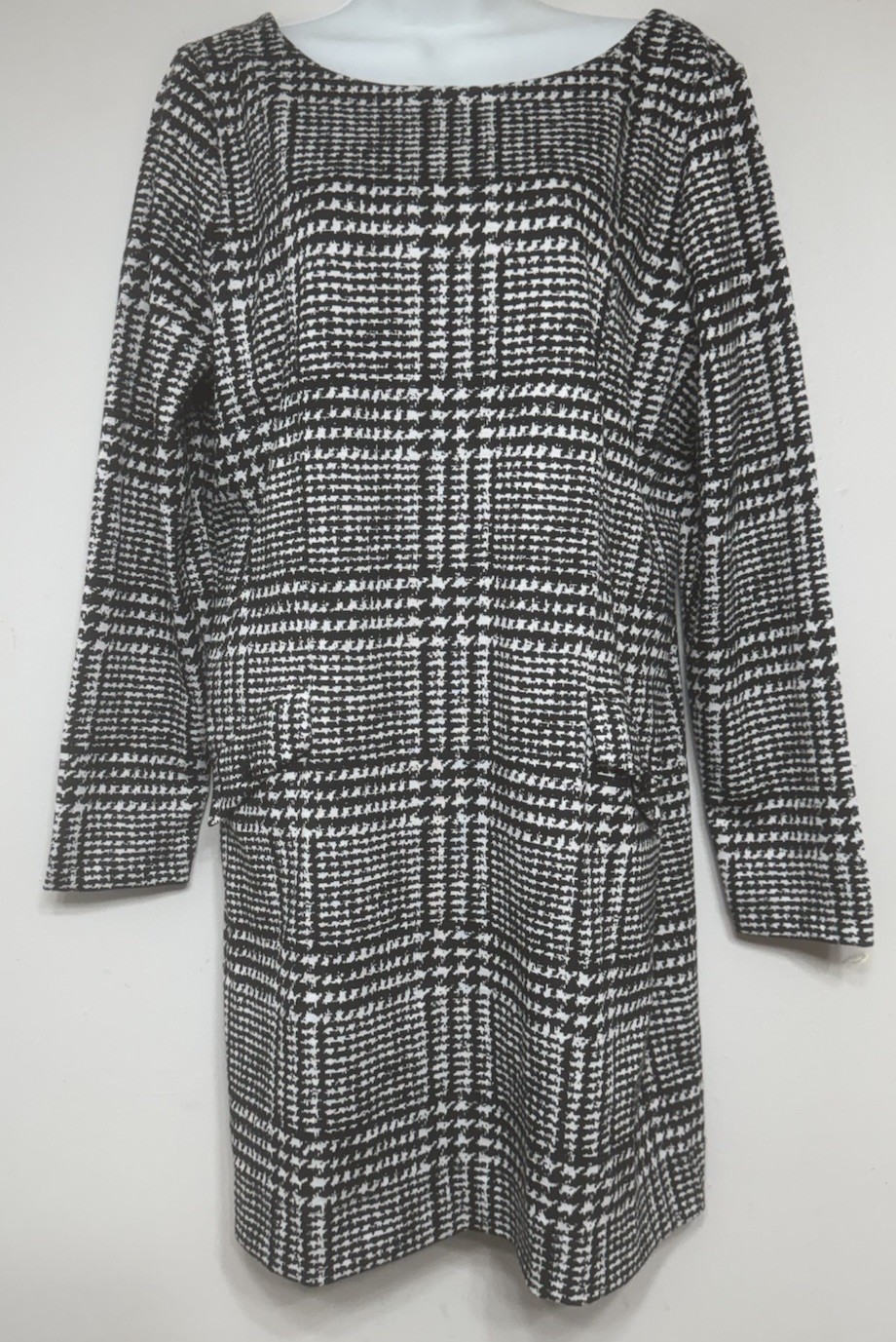 Loft Shift Dress Knit Long Sleeve Black White Houndstooth Women’s Size 14  NEW