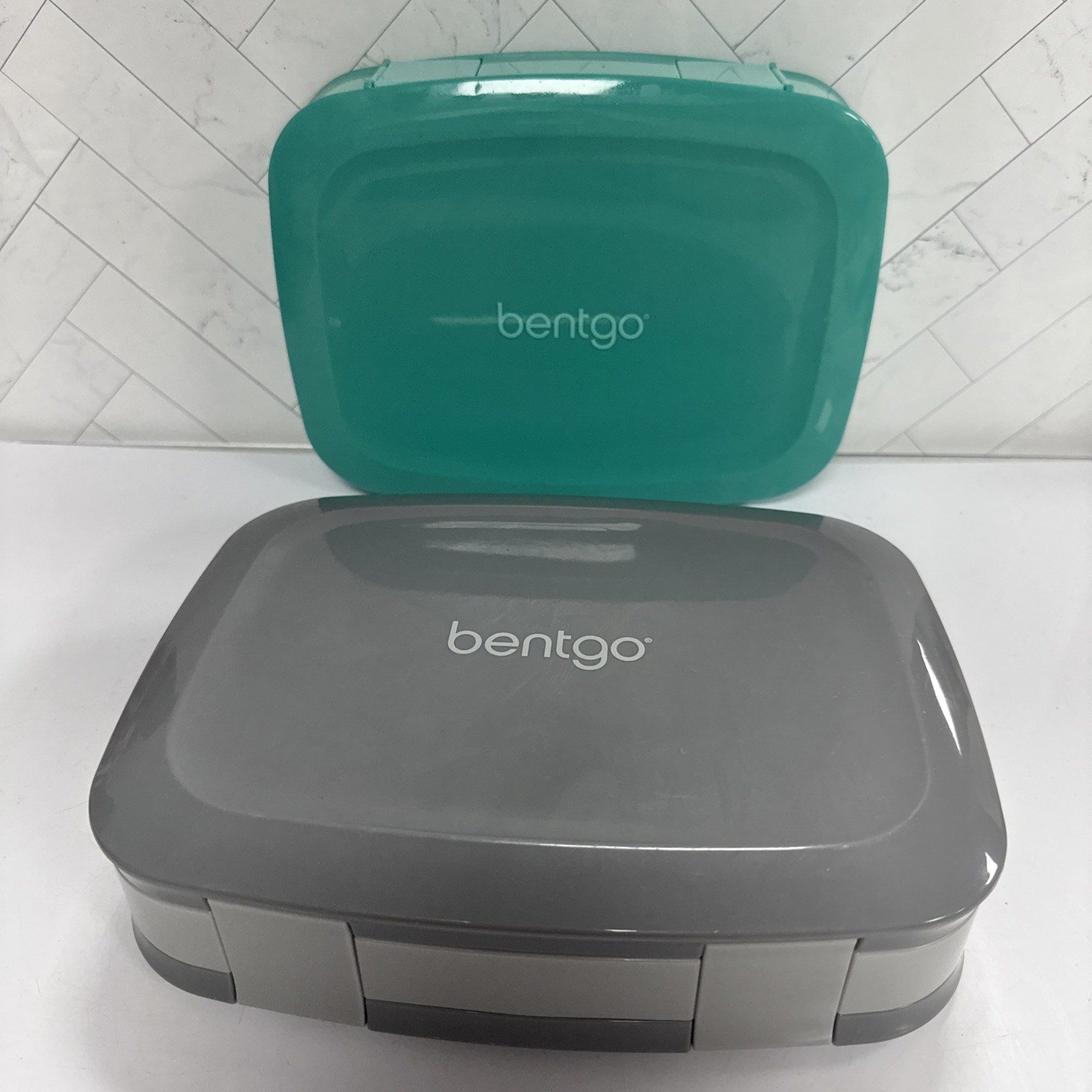 Bentgo Fresh Leakproof & Versatile Compartment Lunch Box Gray & Turquoise Lot 2x