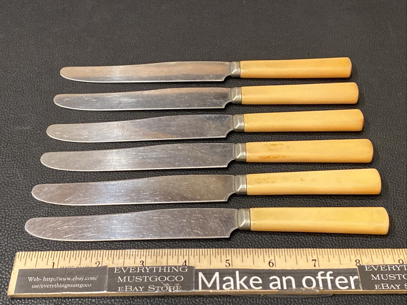 LOT of 5 Vintage FEDERAL Stainless Dinner Knives Butterscotch Bakelite Handles