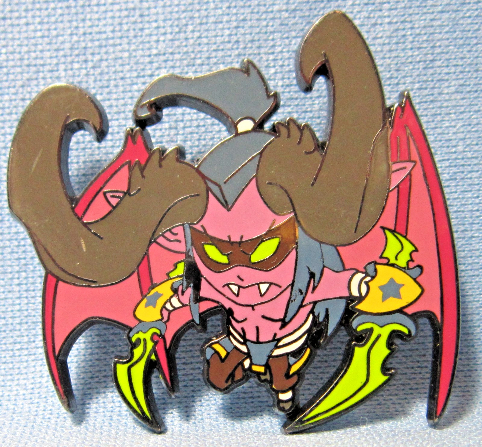 Cute But Deadly ILLIDAN Color Pin    WARCRAFT Blizzcon 2015 Blizzard Series 2