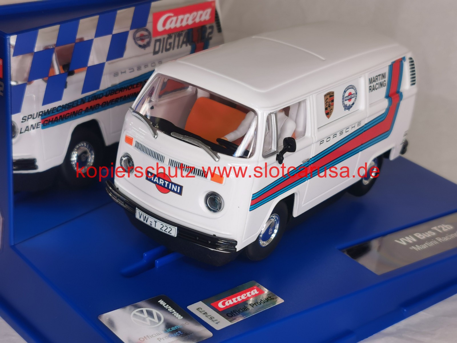 Carrera Digital 132 32084 VW Bus T2B "Martini Racing"