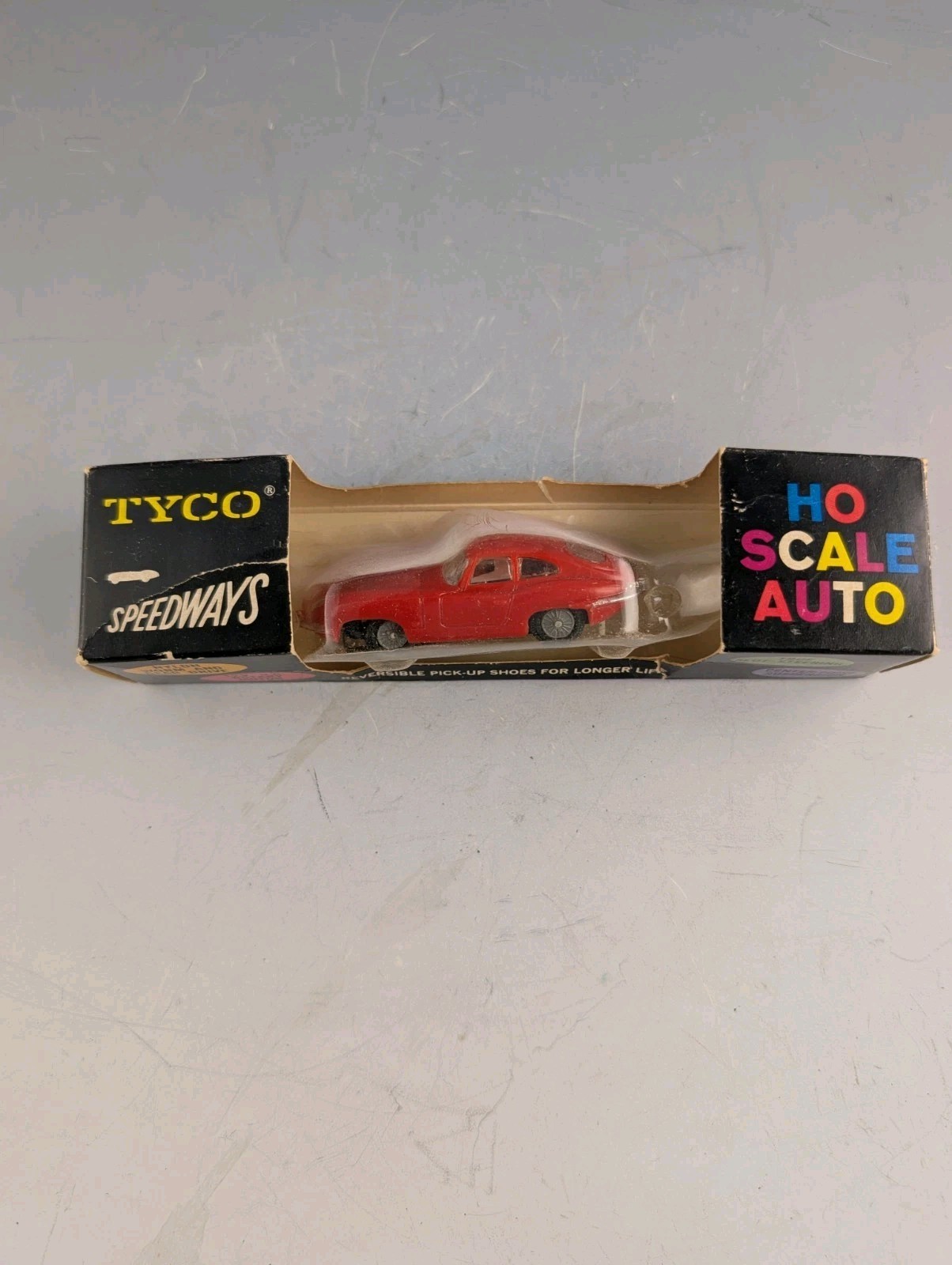 TYCO SPEEDWAYS HO SCALE JAGUAR XKE SLOT CAR W/ ORIGINAL PACKAGING
