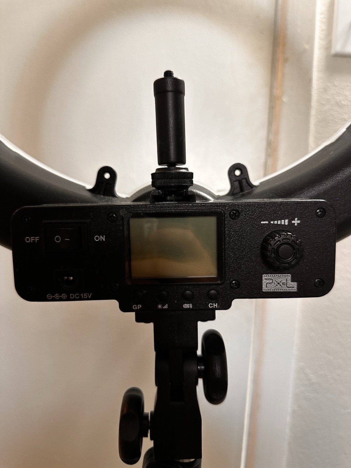 PXL Ring Light Studio Continuous Lighting Unit DC-Powered 15V Black