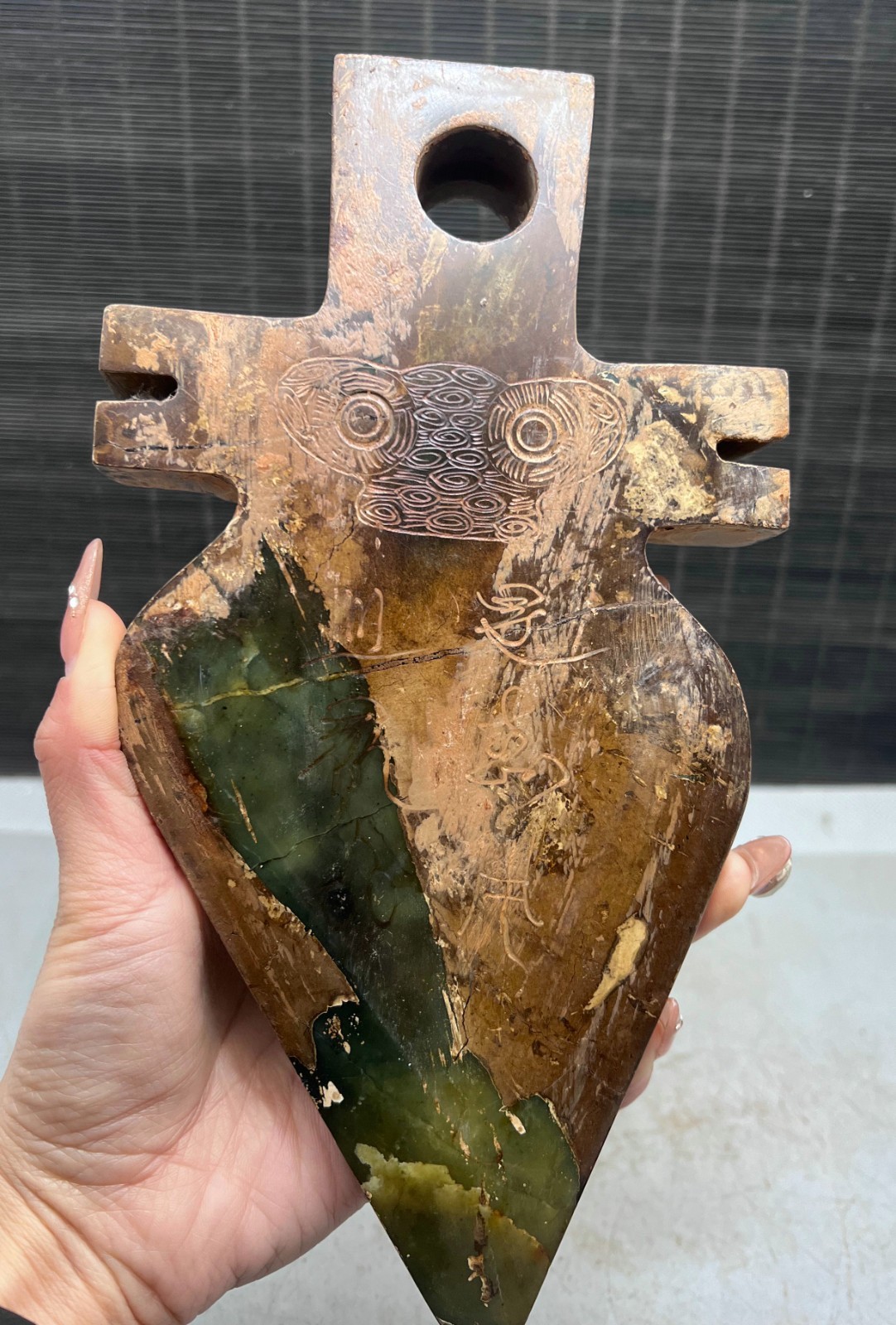 9"china Liangzhu Culture old Jade carved beast face inscription weapons sword