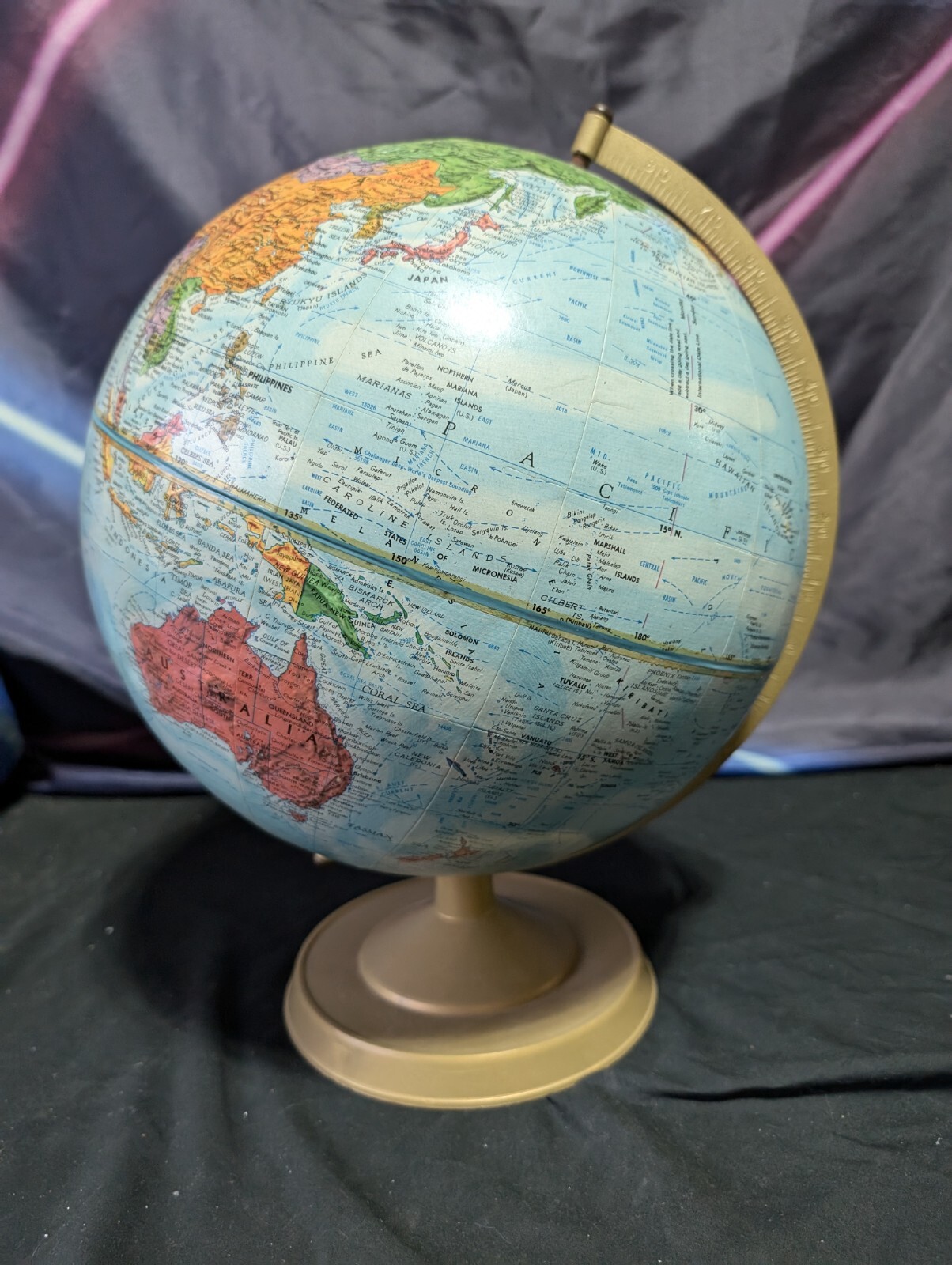 Vtg 80s 90s Globe Replogle World Nation Series Vintage 12" Diameter Raised Map 