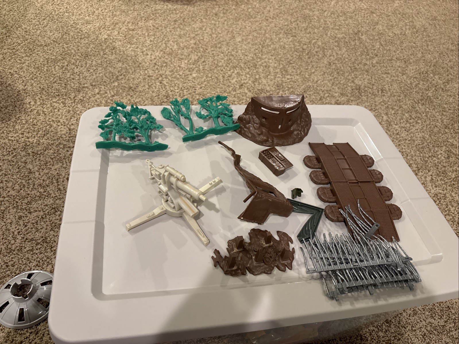 Marx Battleground Playset Pieces