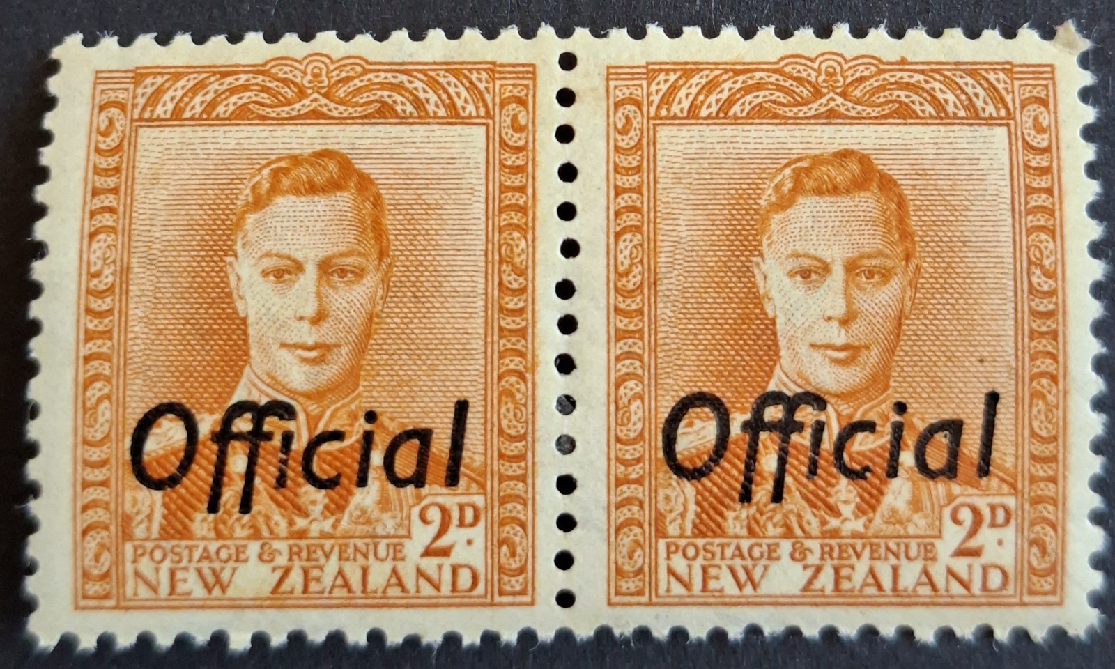 New Zealand 1938 King George OFFICIALS   -2d ORANGE  PAIR-  MINT  HINGED