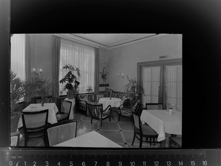 30023050 - 4520 Melle Inn