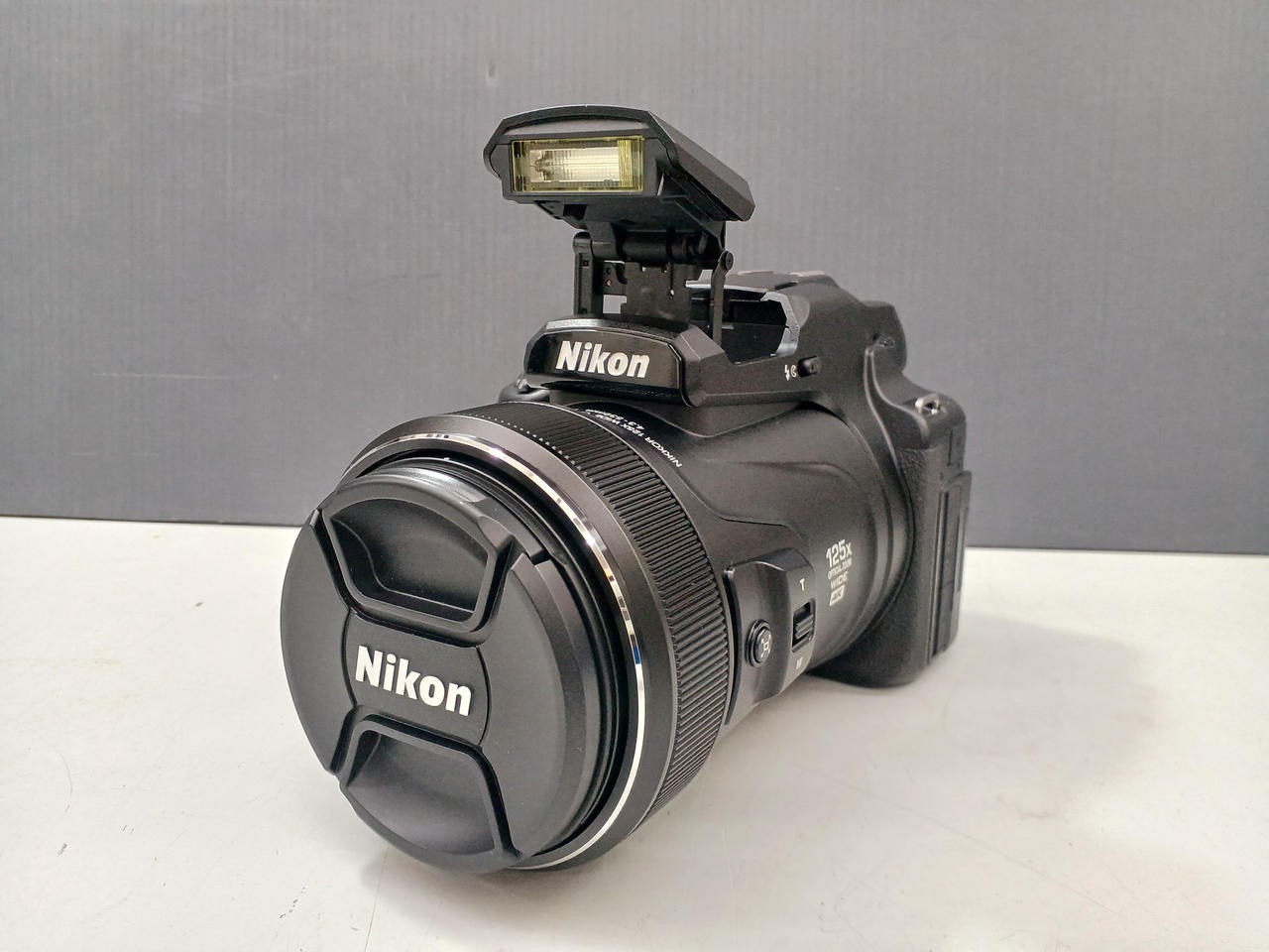 Nikon CoolPix P1000 Digital Camera 16.05MP High Zoom Used From Japan