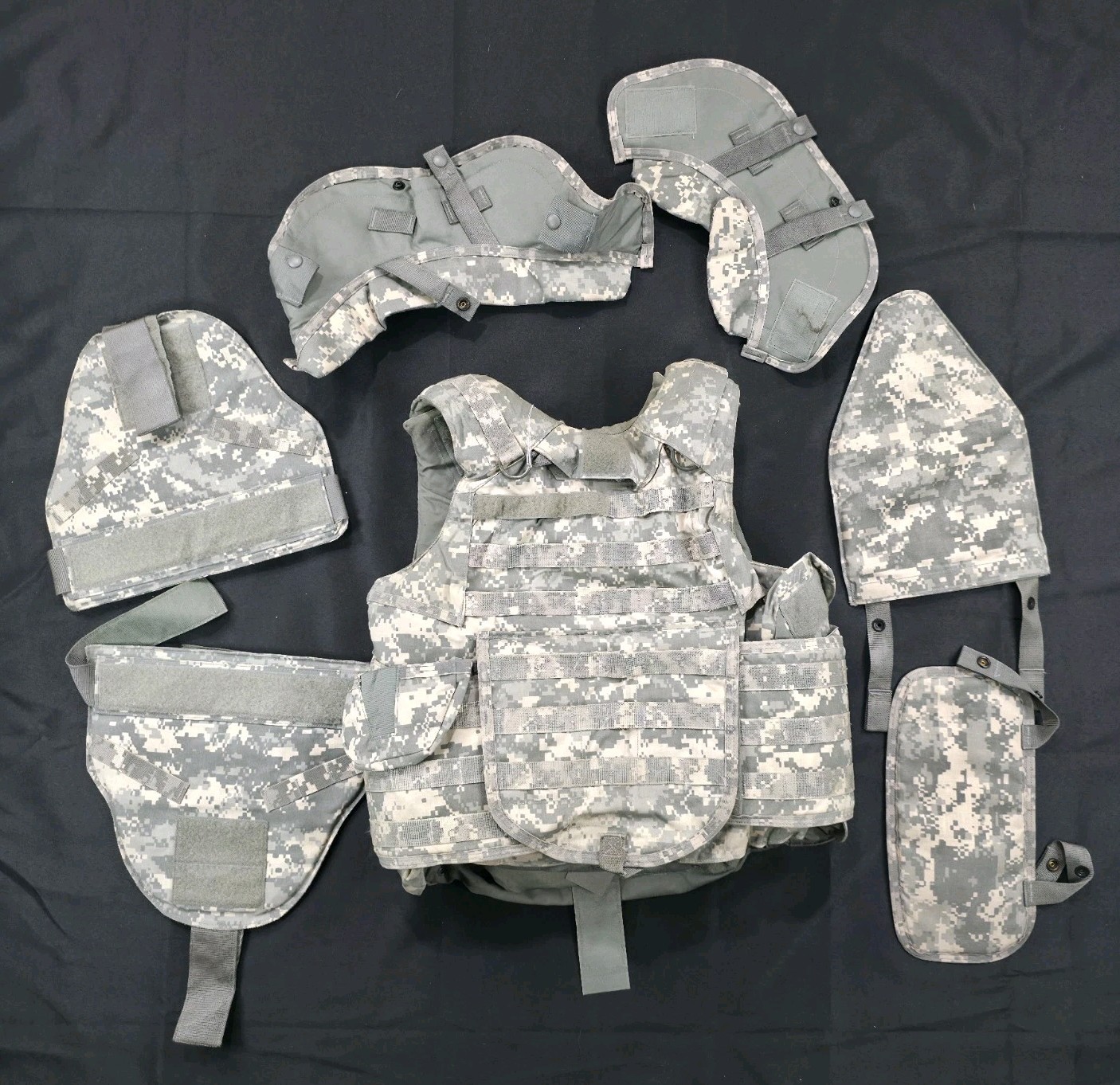 GEN 2 UCP Digital Carrier Size Large Long w/Inserts/Attachments VGC