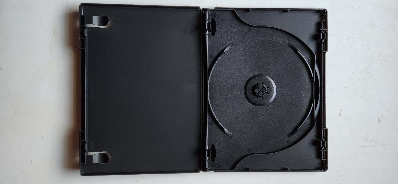 USED 14mm Standard Black 2-Disc tray (Double) DVD Case with Clear Outer Sleeve