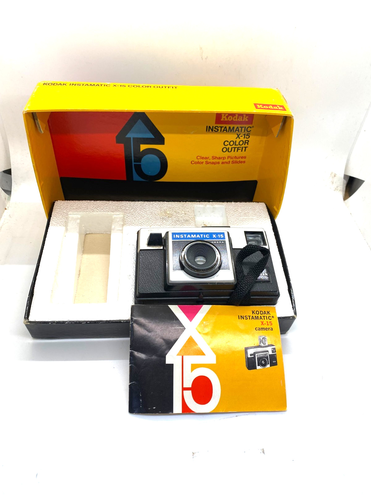 Vintage Kodak Instamatic X-15 Color Outfit Camera in Original Box 