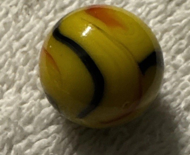 5/8” antique Bumblebee Bumble Bee Marble vtg