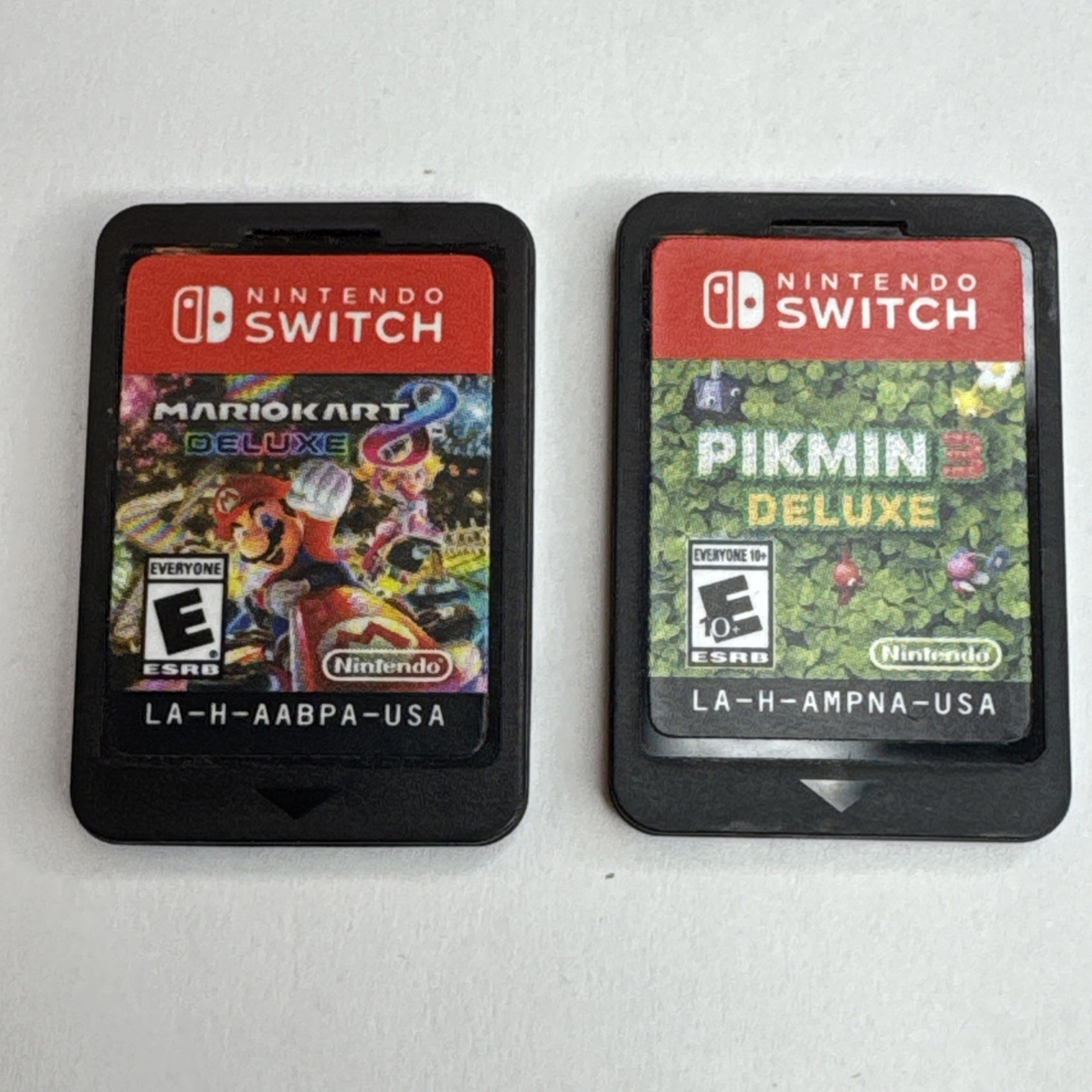 2 Games Mario Kart 8 Deluxe & Pikmin 3 Nintendo Switch Bundle Lot