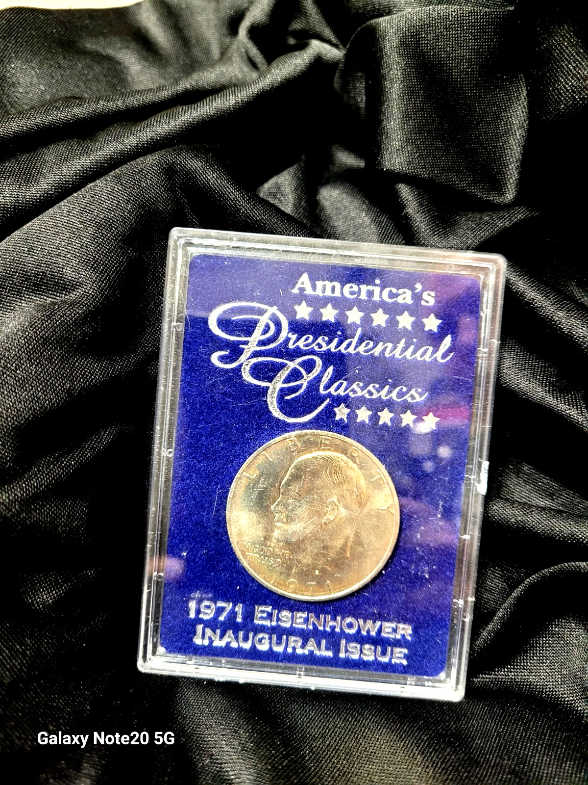 1971 EISENHOWER  INAUGURAL ISSUED DOLLAR COIN  IN CASE VF