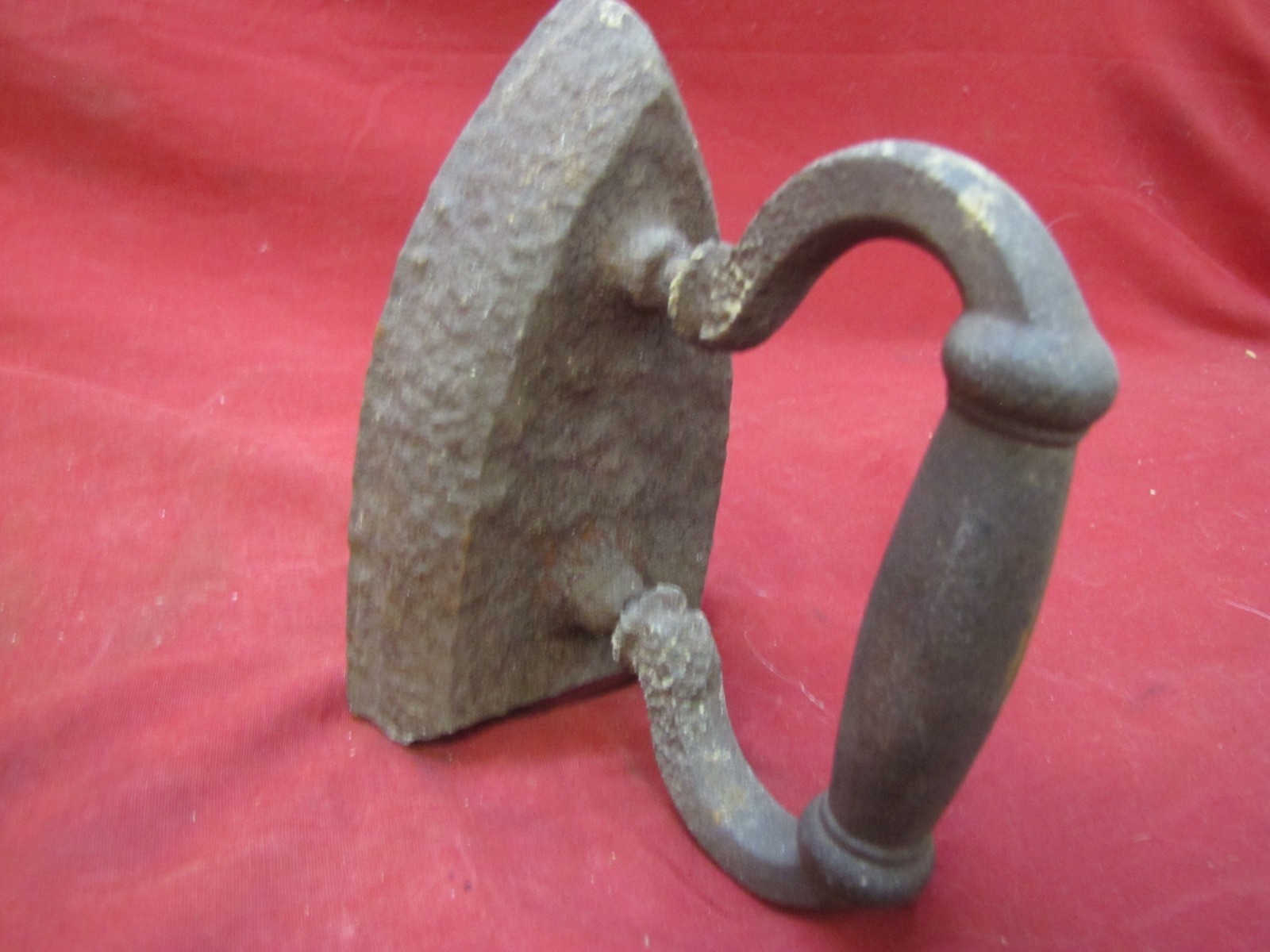 Antique Cast Iron Sad Iron