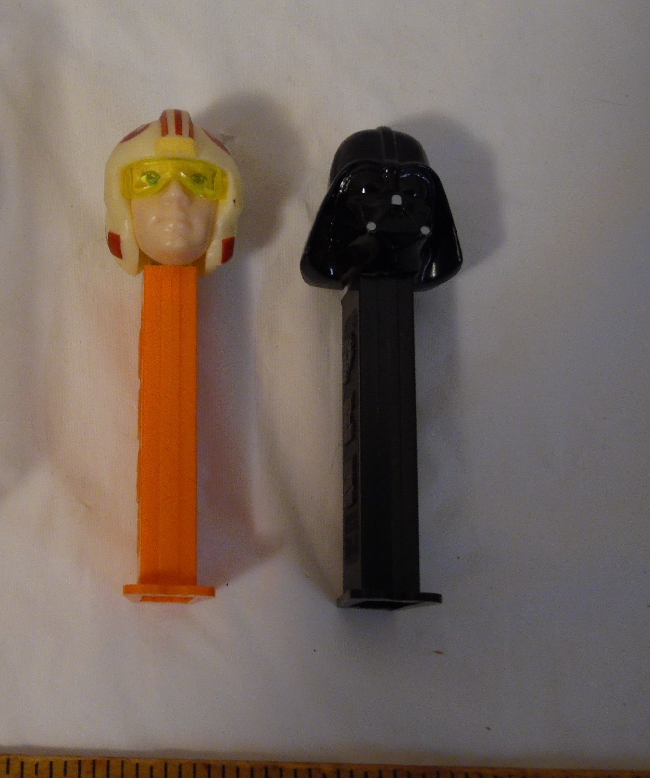 PEZ Dispenser Star Wars Luke Skywalker & Darth Vader Vintage