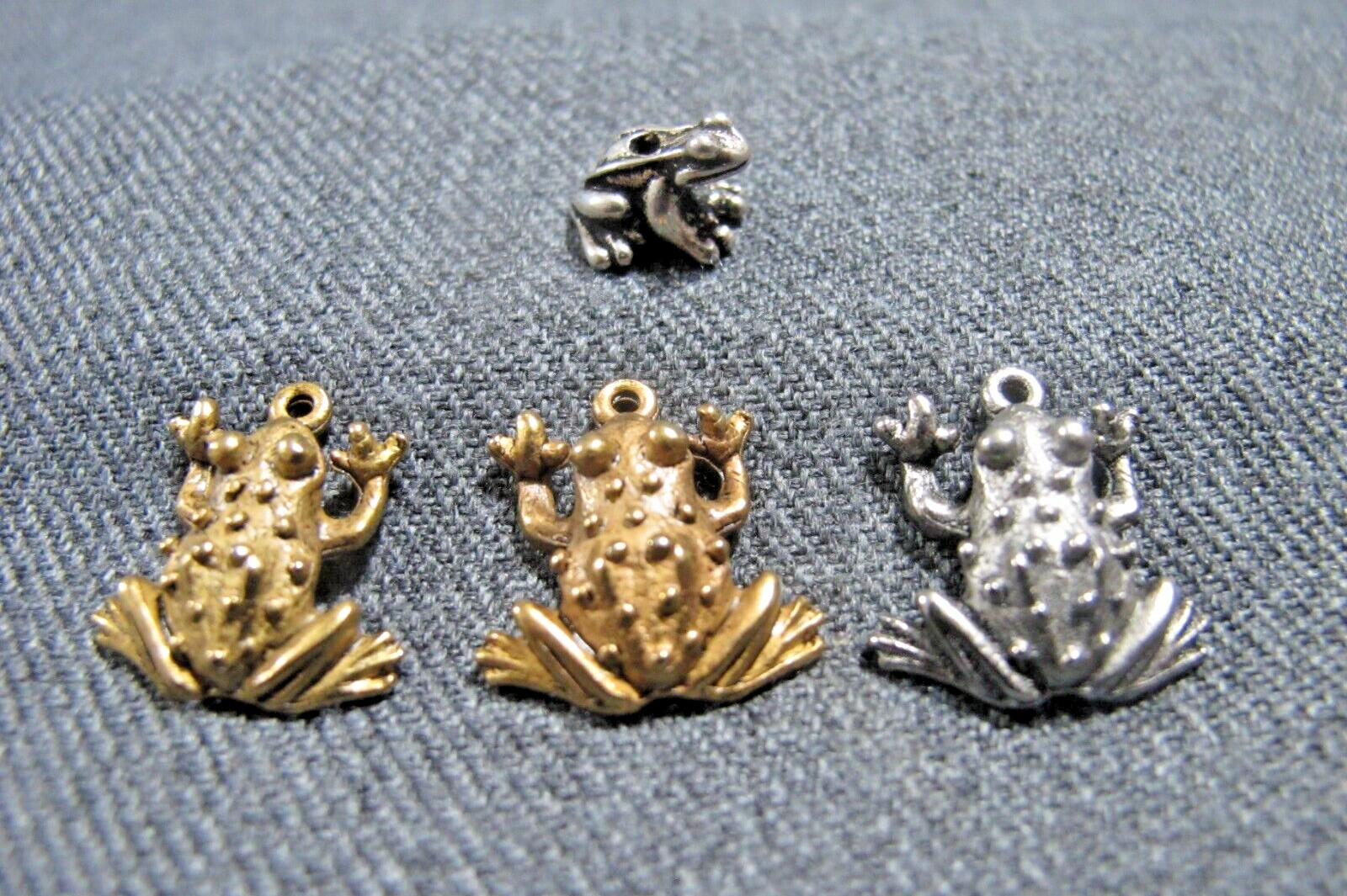 Vintage golden & silvertone metal frog pendants dangles chams + bead