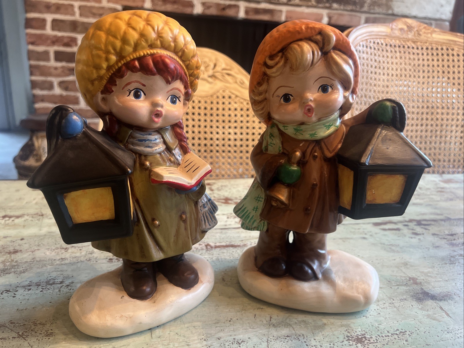 VINTAGE  MR. CERAMICS IOLA WISCONSIN BOY And GIRL