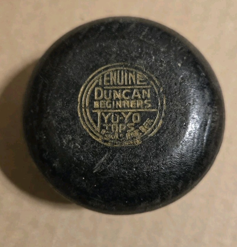 Vtg 1950s Duncan Genuine Beginner Wood Wooden Black Red Yo-Yo Tops Kids Toy