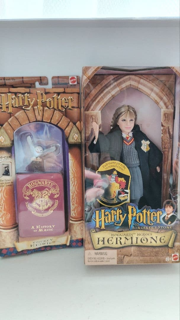 Bandai Harry Potter Hermione Doll with Hedwig Diecast Gryffindor Uniform 2001