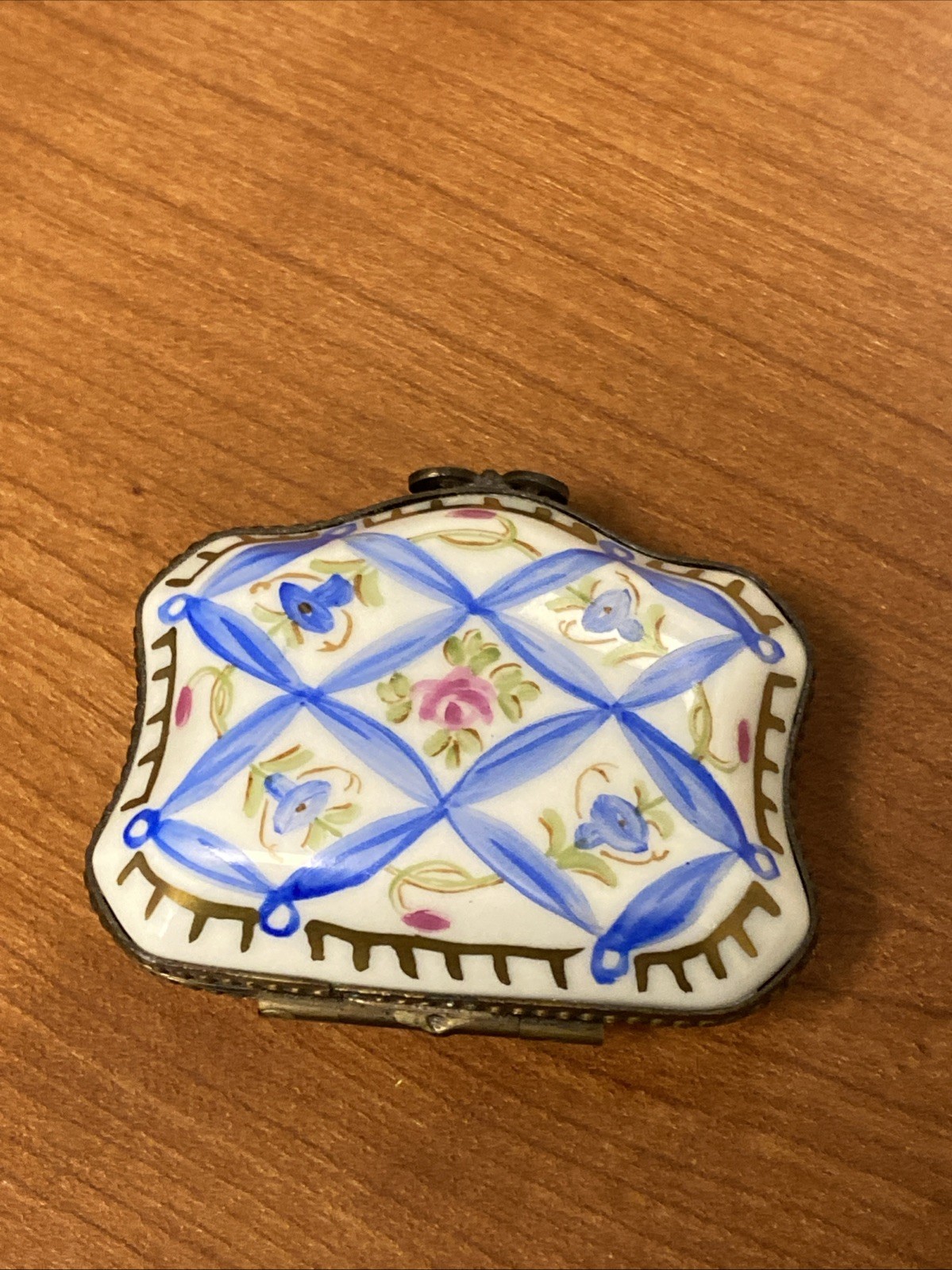 Vtg Hand Painted Floral Porcelain Trinket Box 