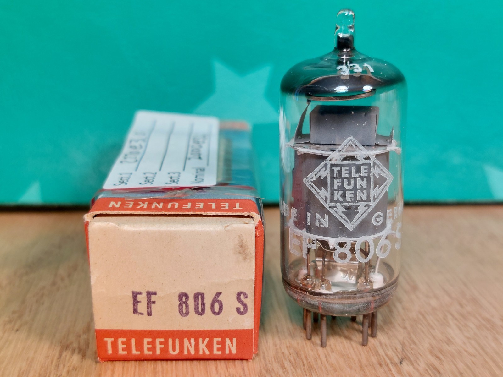 Telefunken EF806S NOS NIB Vacuum Tube