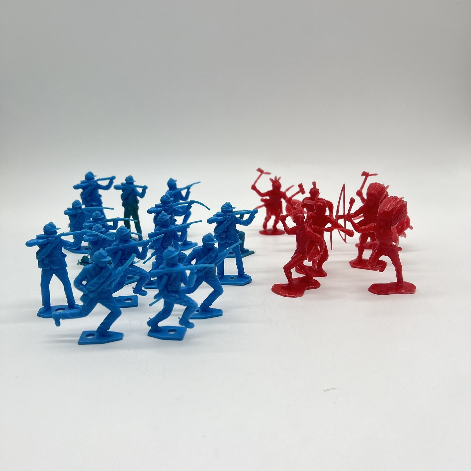 Marx Toys Soldiers Military Infantry Blue Men & MPC Red Indians Lot 20+ Figures