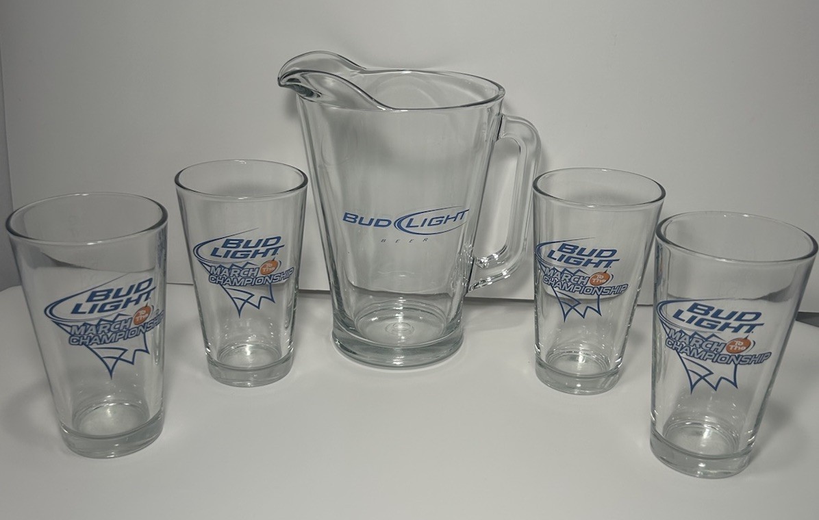 Bud Light Pitcher & 4 March To The Championship March Madness Beer Glasses NCAA