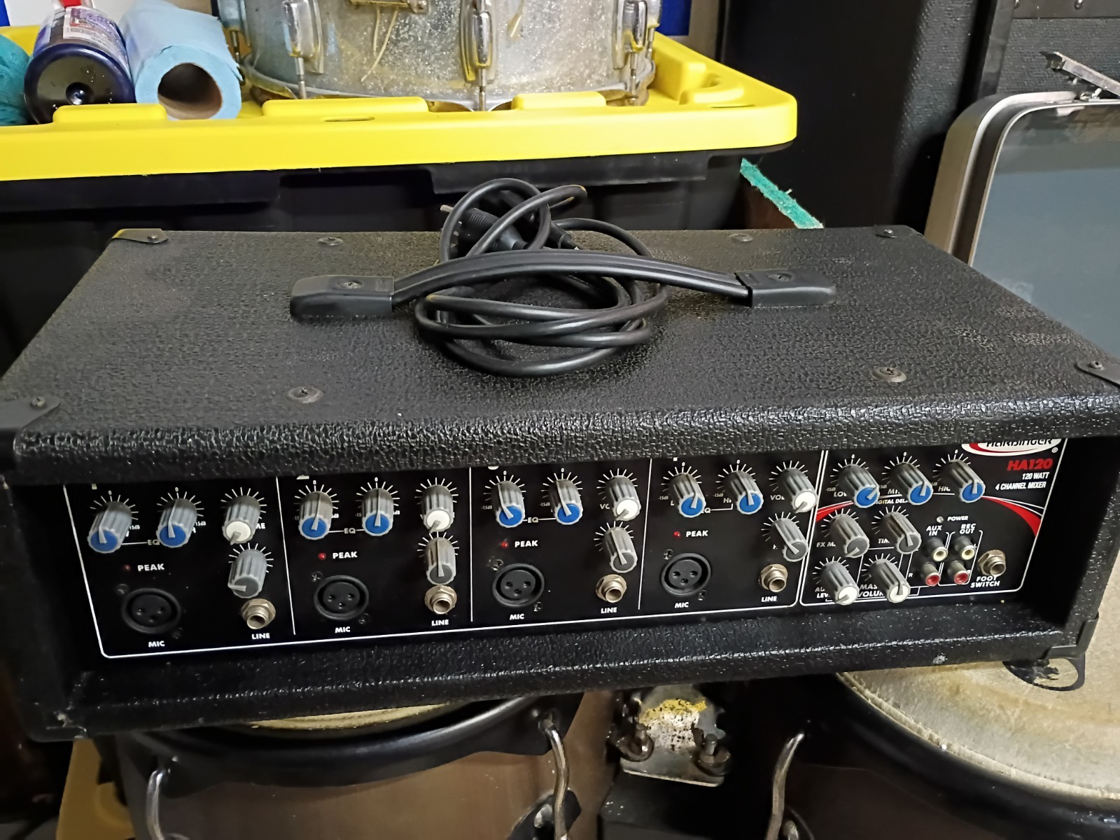 Harbinger HA120 4 Channel Mixer