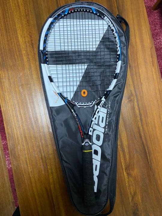 Babolat puredrive tennis racket