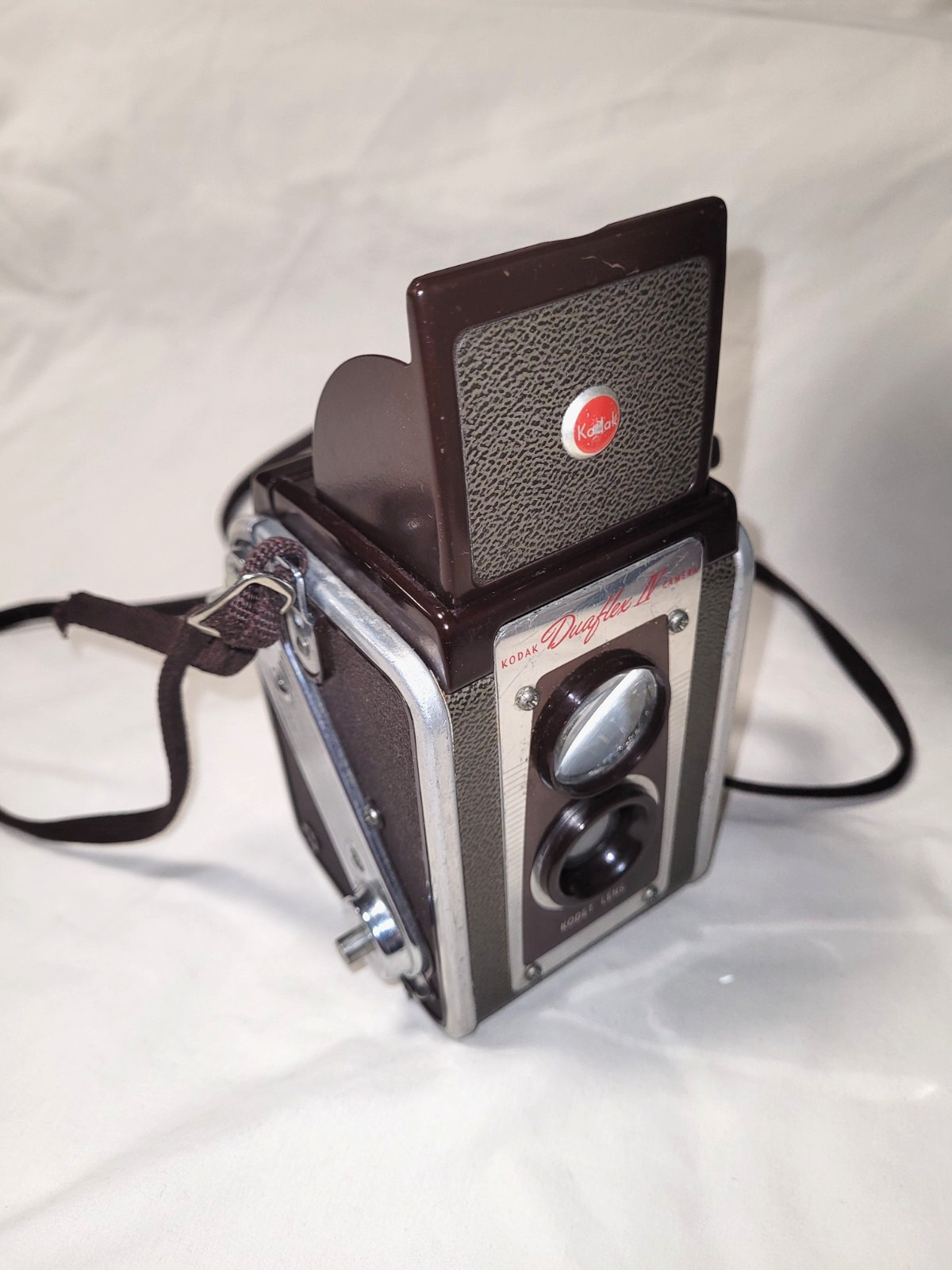 Kodak Duaflex IV Camera with Strap - Untested/Wind Knob Missing