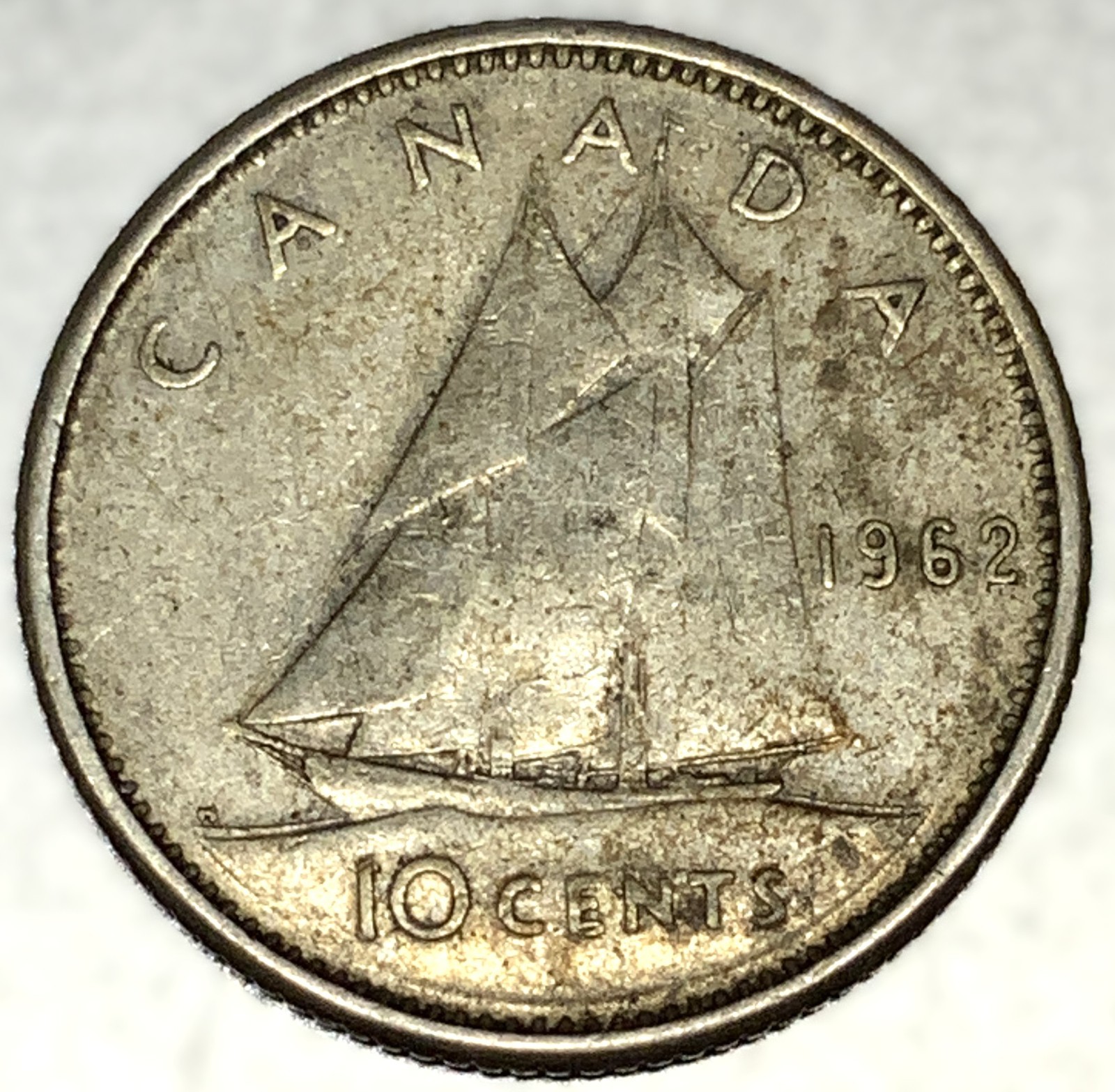 1962 Canada 10 Cents Dime 0.8000 Silver ASW 0.06 Oz Coin Free Shipping - 2485
