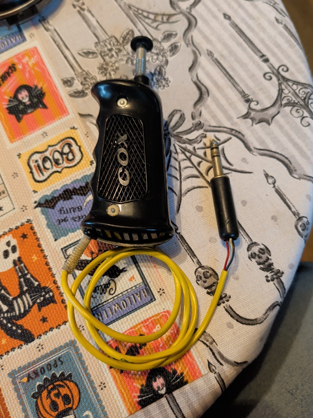 VTG 1960s COX 124 SCALE PISTOL GRIP PLUNGER STYLE SLOT CAR CONTROLLER ORIG PLUG